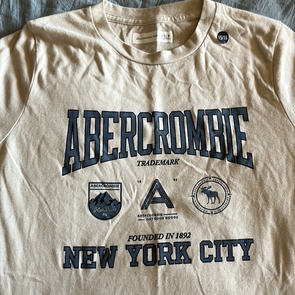BACK TO SCHOOL ABERCROMBIE BUNDLE - Picture 8 of 8